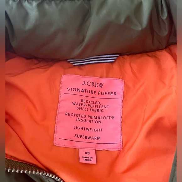J Crew Signature Puffer (Chateau) - Picture 5 of 5